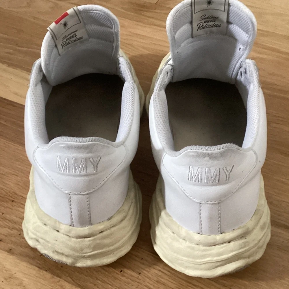 Madison Mihara Yasuhiro Wayne OG White Leather Sneakers. Size 10